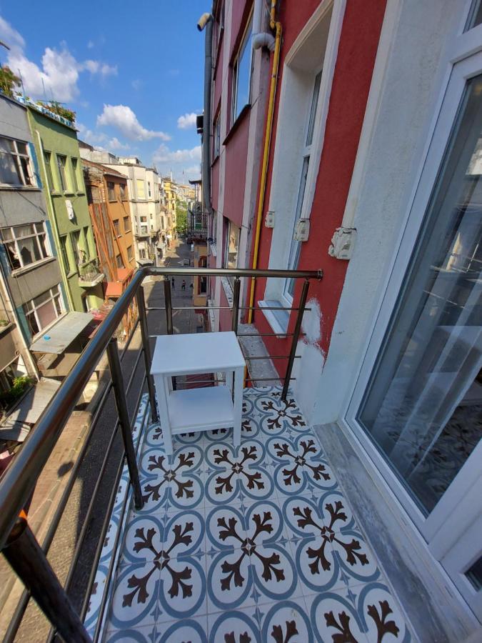 Verseca Hotel Istanbul Exterior photo